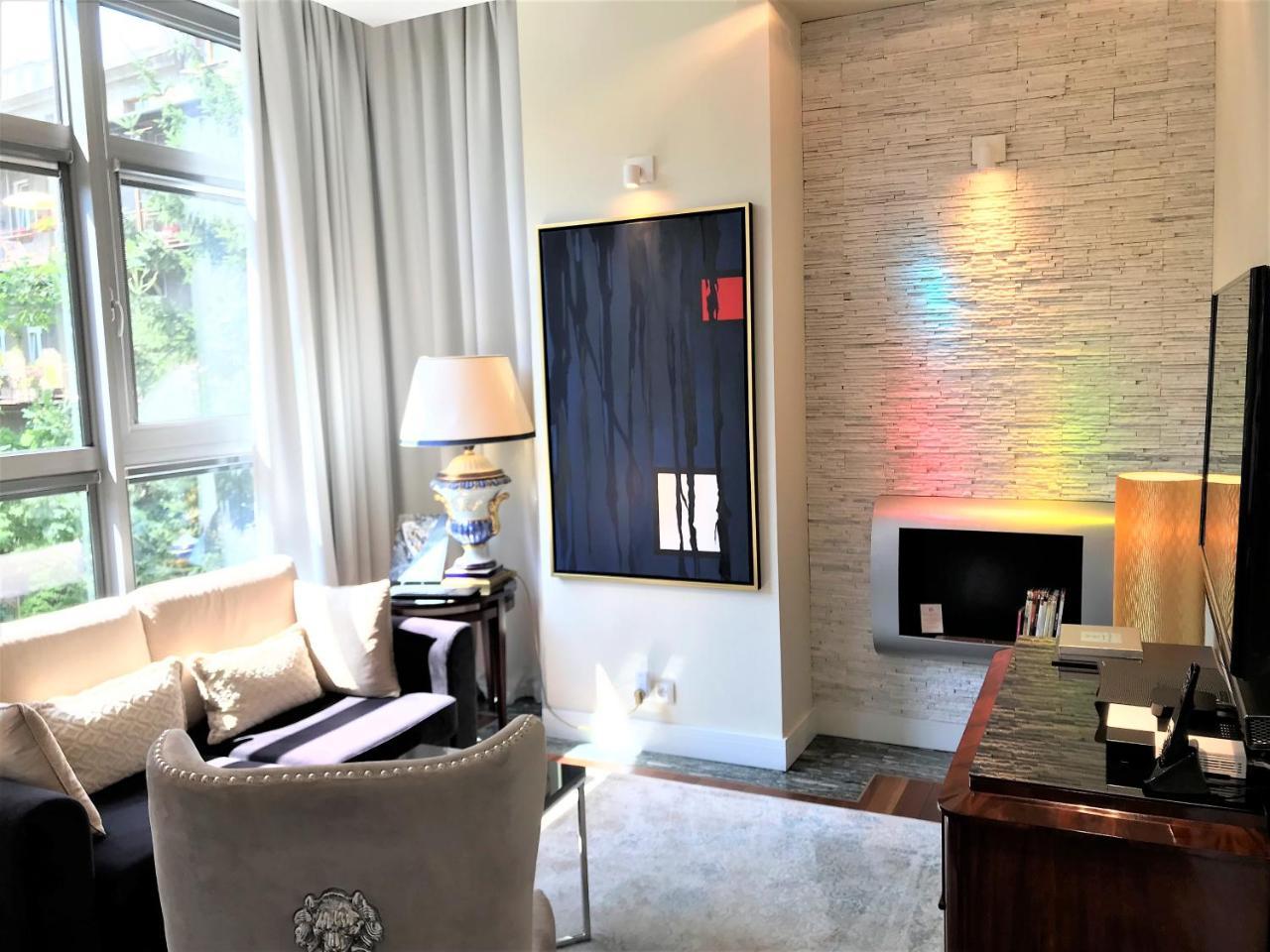 Mondrian Luxury Suites & Apartments Krakow Old Town Buitenkant foto